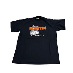 Vintage Hooters Irving TX T Shirt XL Single Stitch Made In USA